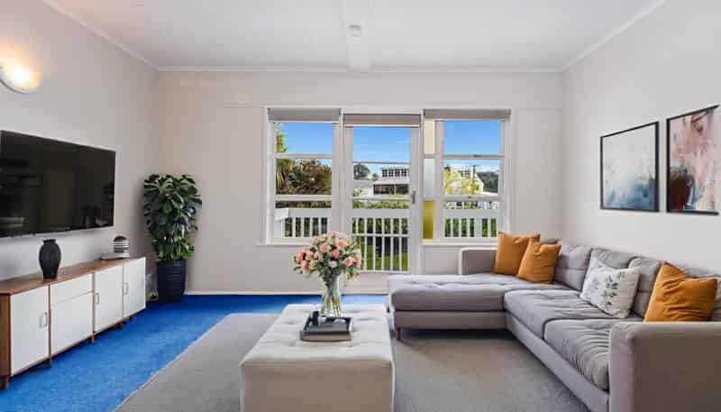 2/40 Roslyn Terrace, Devonport