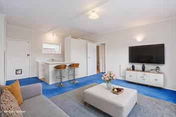 2/40 Roslyn Terrace, Devonport