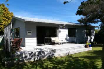 a/6 Rodney Gr, Paraparaumu
