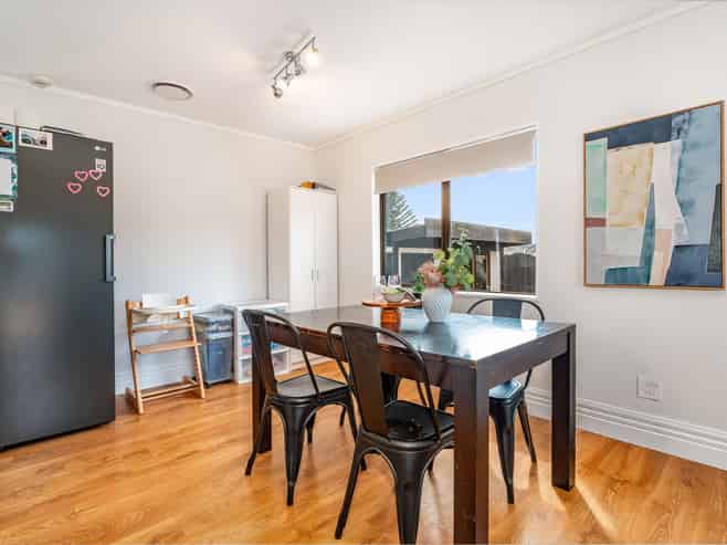 38 Whanga Crescent, Titahi Bay
