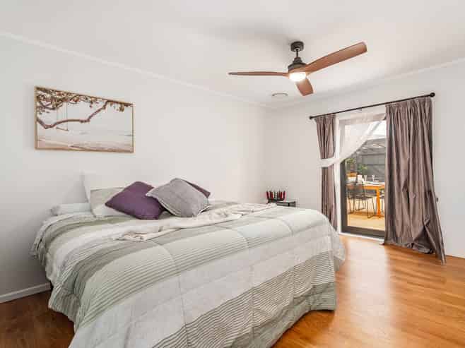 38 Whanga Crescent, Titahi Bay