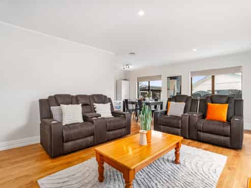 38 Whanga Crescent, Titahi Bay