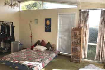 12 Caledonian Place, Blockhouse Bay