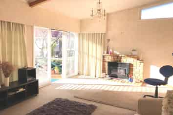 12 Caledonian Place, Blockhouse Bay