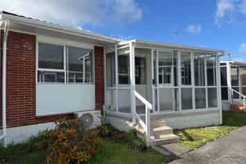 4/5 Coyle Street, Sandringham