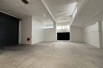 Road Front Industrial, Ample Off-street Parking