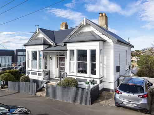 11 Russell Street, Dunedin Central