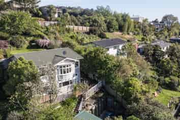 32 Locking Street, NELSON SOUTH