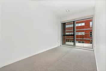 305/4 Wagener Place, Mount Albert