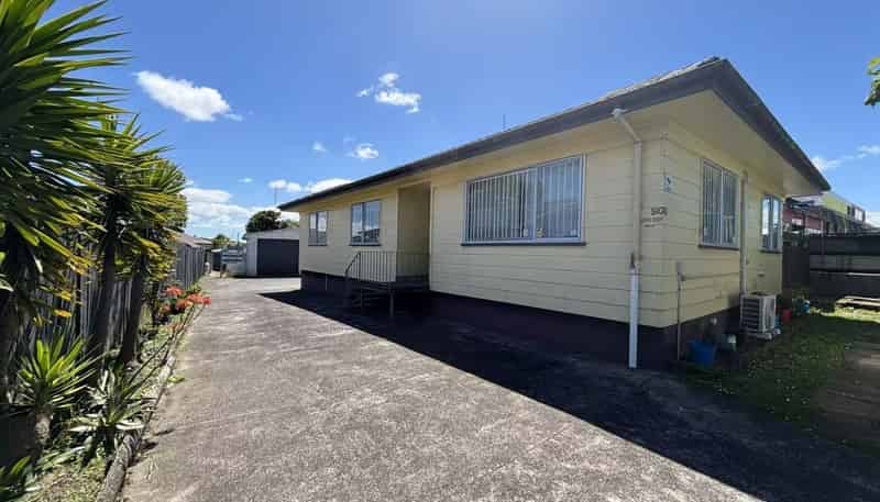 190 Universal Drive, Henderson