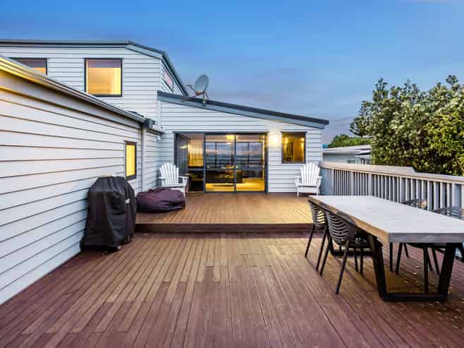 45 Mana View Road, Paremata