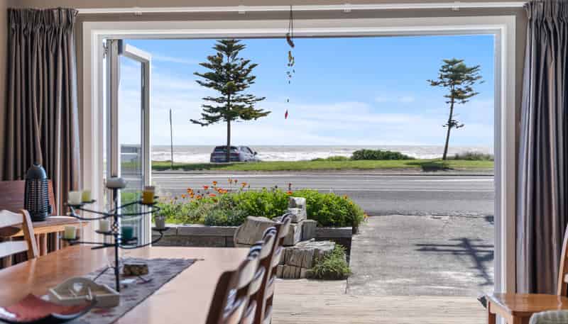 66A Marine Parade, Otaki Beach
