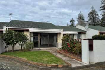 2/113 Trafalgar Street, Onehunga
