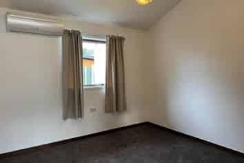 2/113 Trafalgar Street, Onehunga