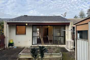 8/113 Trafalgar Street, Onehunga