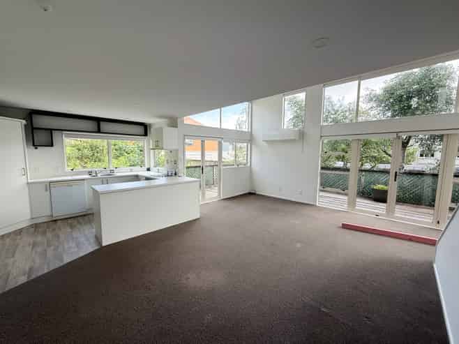 4/16 Balfour Road, Parnell