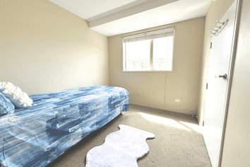 10/9 Cameron Street, Sydenham