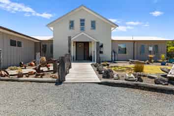 84 Sandford Road, Ruakaka
