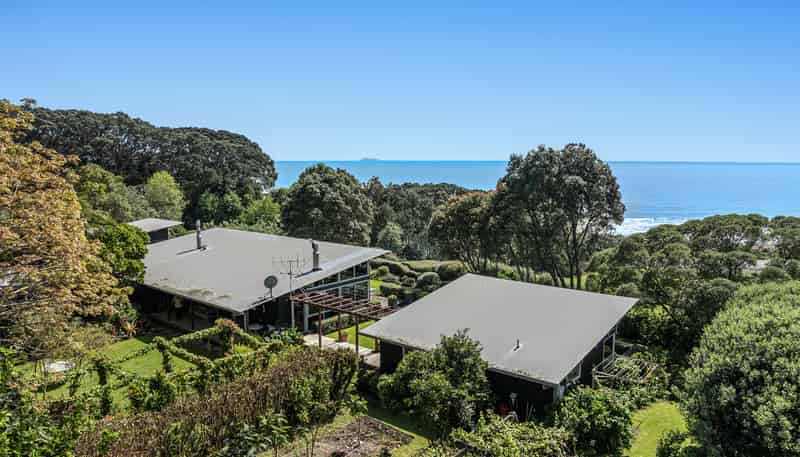 8 Thompson Road, Opotiki and Surrounds