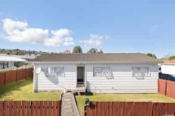 1/62 Redcrest Avenue, Red Hill