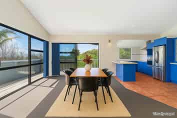 33 Gledstane Road, Stanmore Bay