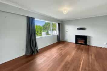 2 Park Road, West End