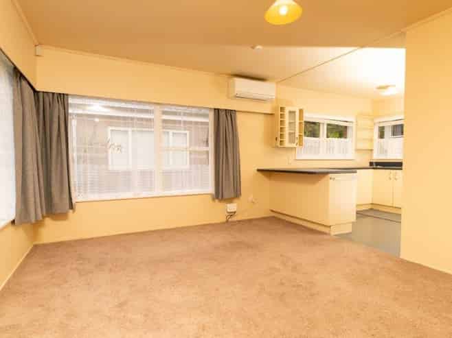 36b Ayton Drive, Totara Vale