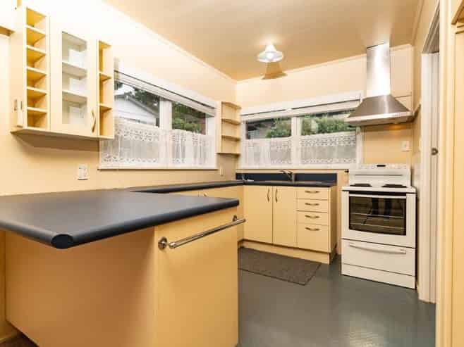36b Ayton Drive, Totara Vale