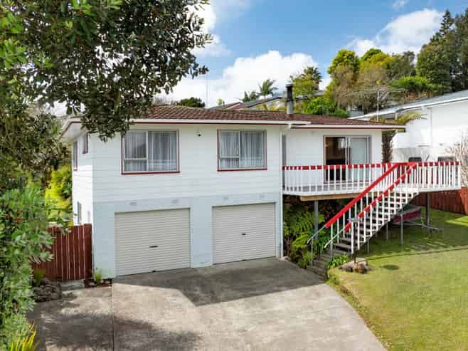 15 Longreach Drive, Sunnyvale