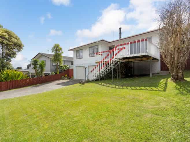 15 Longreach Drive, Sunnyvale