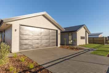 8 Thornborough Drive, Rolleston