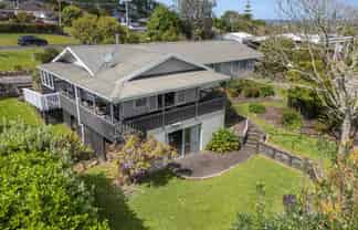 27 Hand Road, Helensville