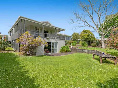 27 Hand Road, Helensville
