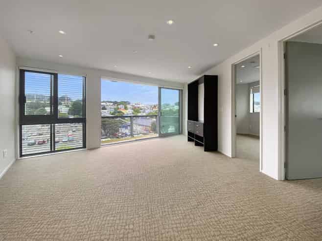 313/80 Riddiford Street, Newtown