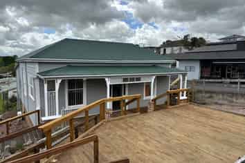 Town Centre Character with SH1 Profile