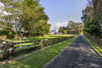 298C Belk Road, Omanawa