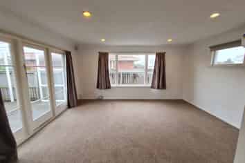186 Avonhead Road, Avonhead