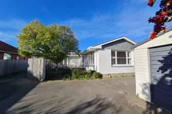 186 Avonhead Road, Avonhead