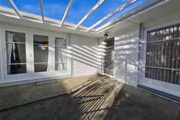 186 Avonhead Road, Avonhead