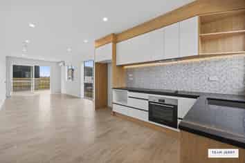 13 Wingrove Close, Rosehill