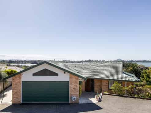 32 Downing Place, Welcome Bay