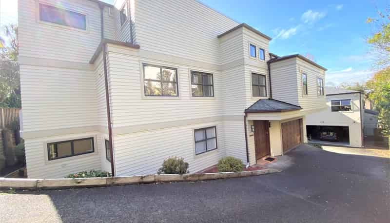 1/75 Beach Road, Castor Bay