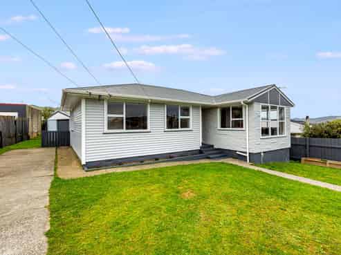 100 Castor Crescent, Cannons Creek