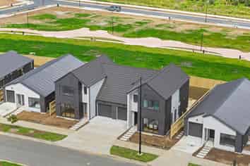115 John Main Drive, Ramarama