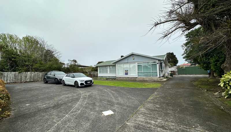 38 Lincoln Road, Henderson