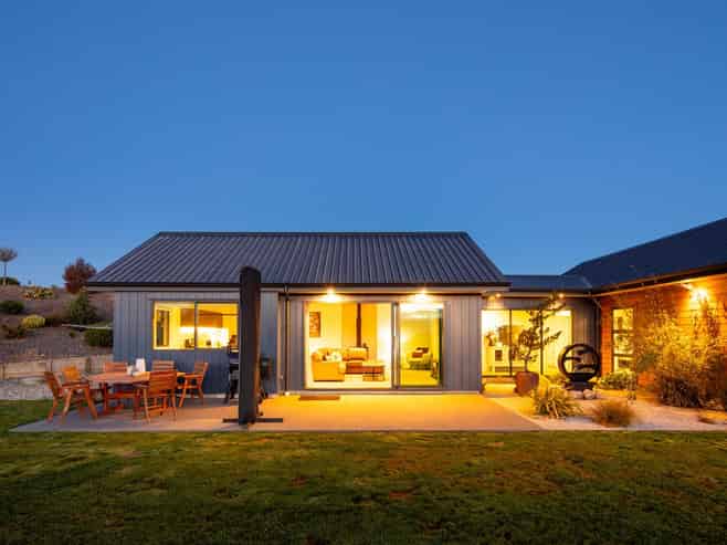 73 Galeo Road, Redwood Valley