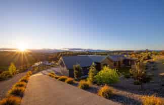 73 Galeo Road, Redwood Valley