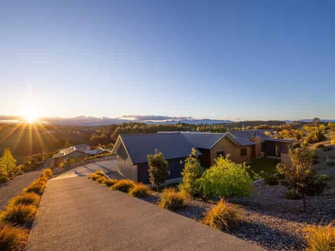 73 Galeo Road, Redwood Valley