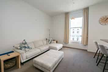 7/7 Liverpool Street, Dunedin Central