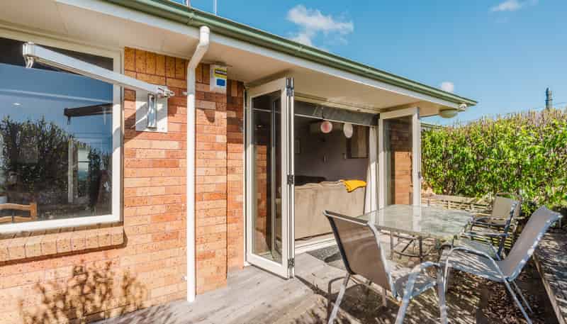 14 Jeanette Street, Glenview